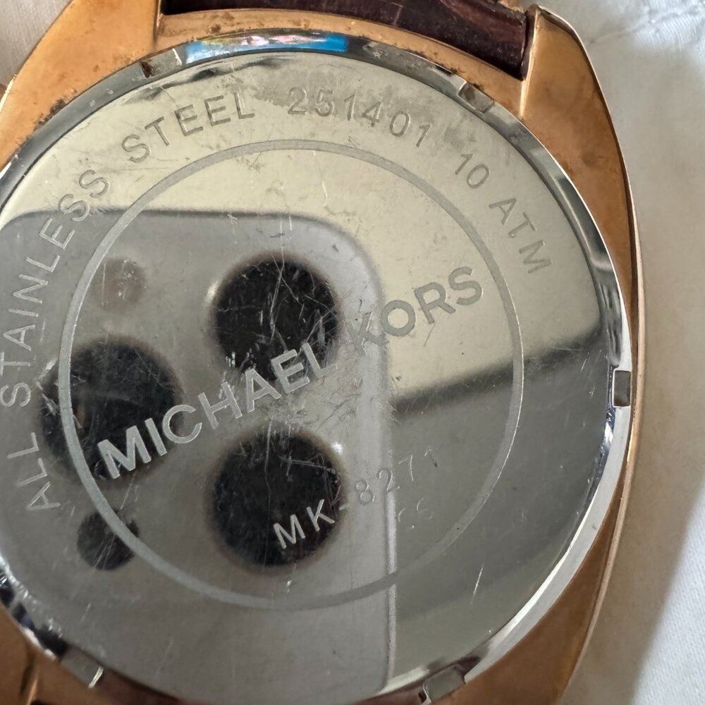 Designer Watch - Picture 4 of 6